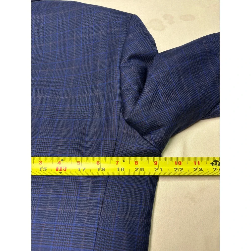 Jos A Bank Reserve Silk Wool Blazer Mens 40R Blue Burgundy Plaid Granada Sport